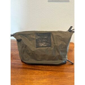Turo Olive Black Toiletry Bag Dopp Kit Travel Shaving Wash Case Unisex Zipper